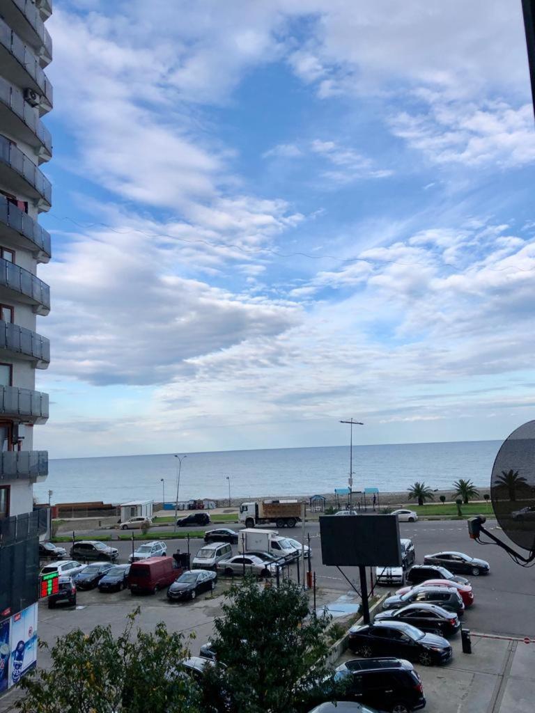 Horizon Batumi Aparthotel Zewnętrze zdjęcie